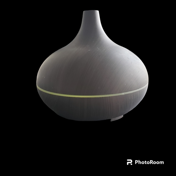 Essential oil Diffuser - Picture 3 of 6